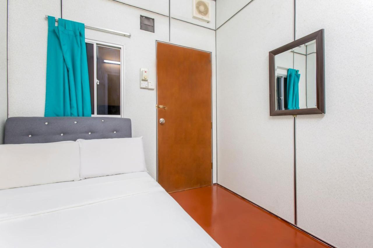 Spot On 89788 Musafir Transit Hotel Nilai Εξωτερικό φωτογραφία