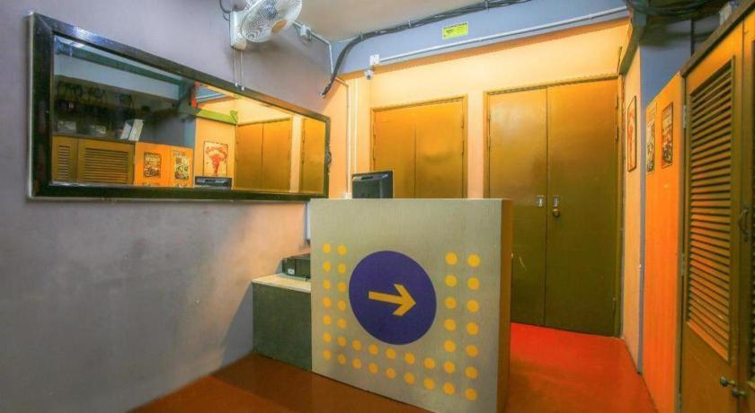 Spot On 89788 Musafir Transit Hotel Nilai Εξωτερικό φωτογραφία